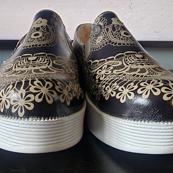 GOBY Chocolate/Cream Henna Scroll Slip-On Sneakers - Picture 11 of 13